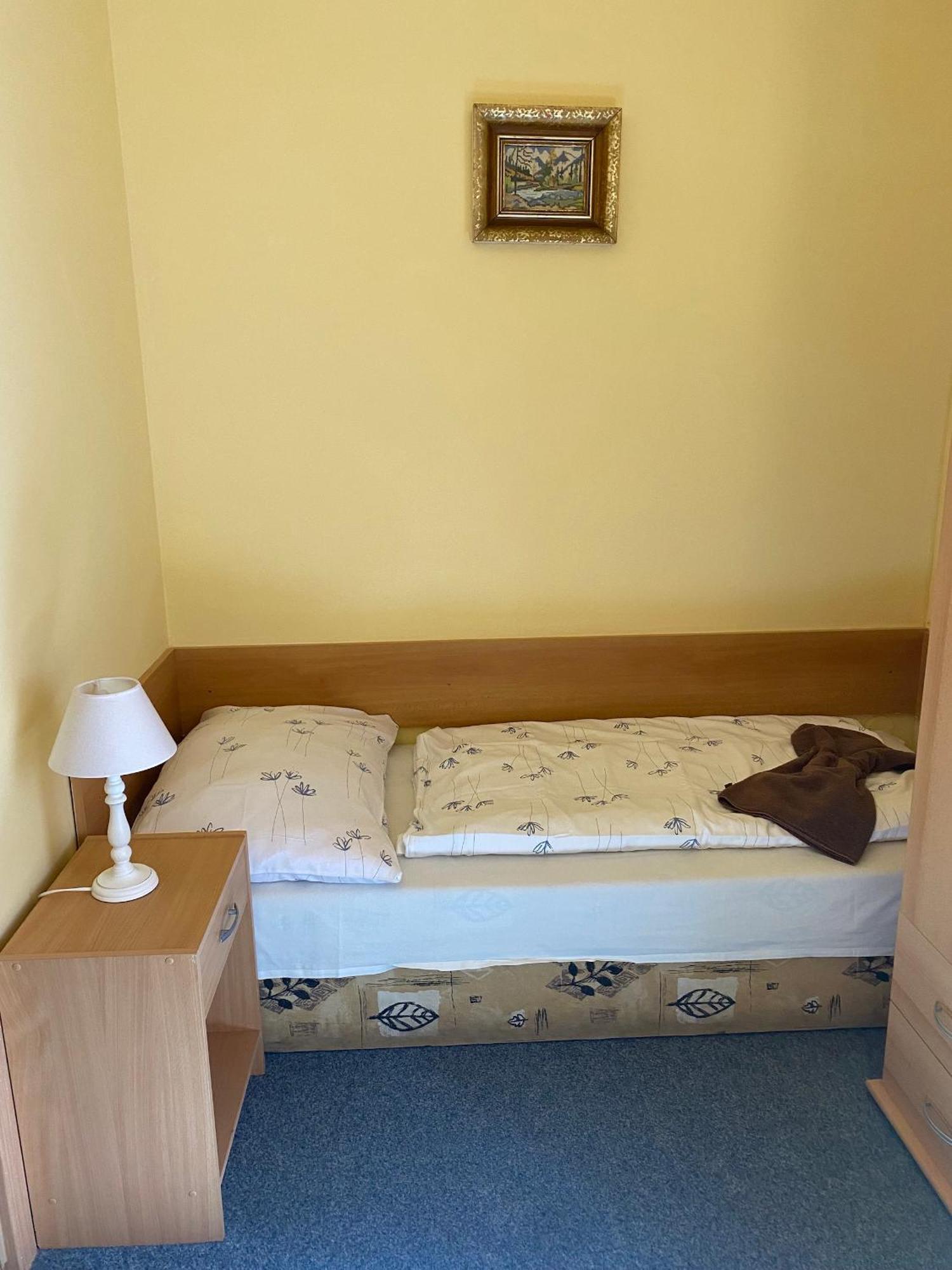 Penzion Pod Ždánovem Nezdice Exterior foto