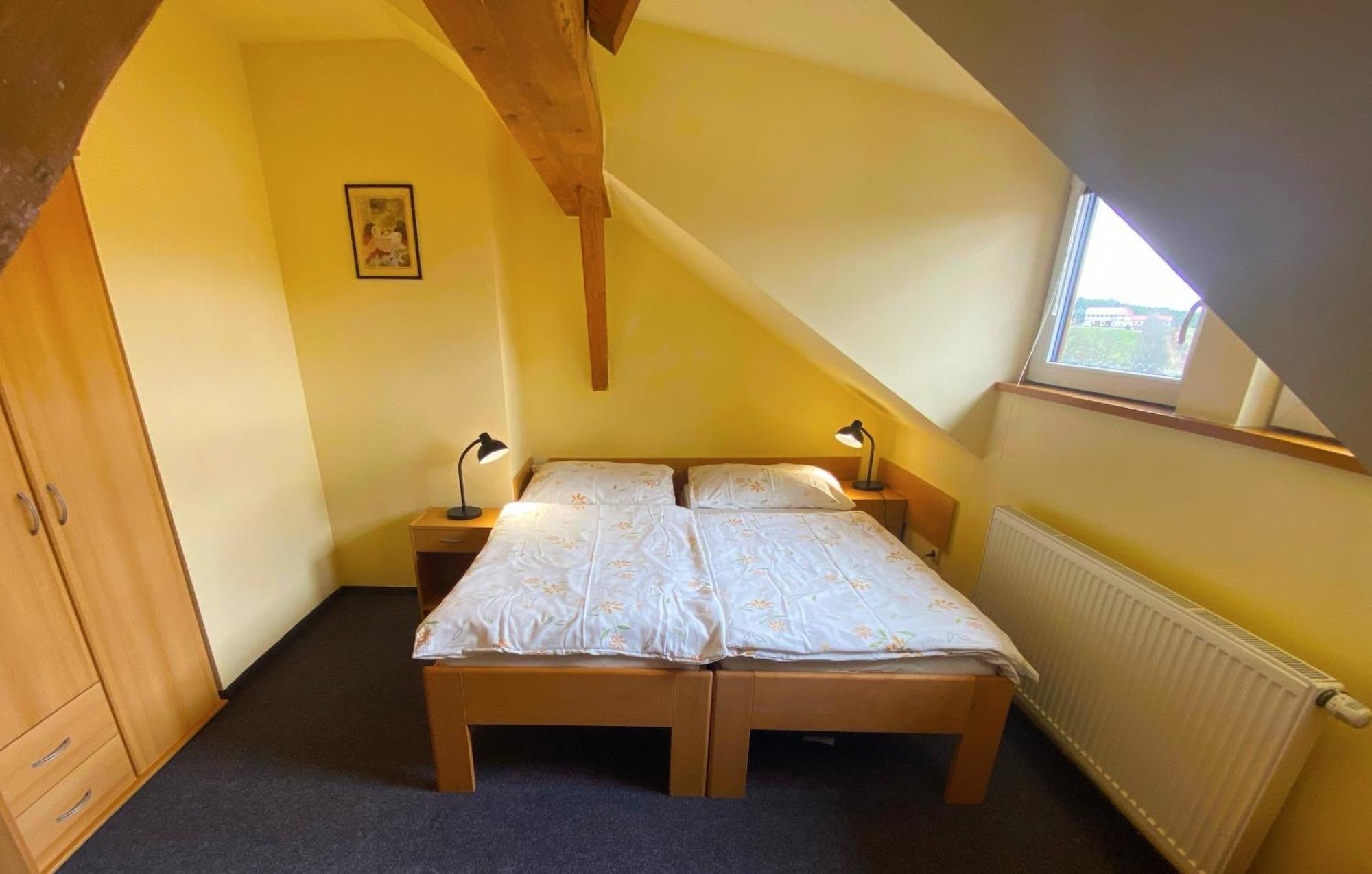 Penzion Pod Ždánovem Nezdice Exterior foto